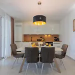 Stunning Marea With A Private Pool Villa *