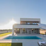 Villa Stunning Marea With A Private Pool Vrsi