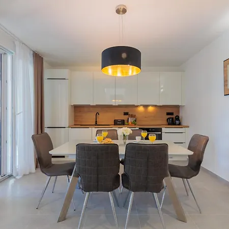Stunning Marea With A Private Pool Villa *