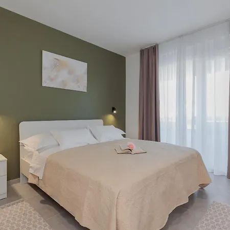 Вилла Stunning Marea With A Private Pool