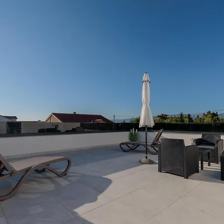 Вилла Stunning Marea With A Private Pool