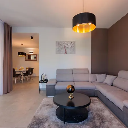 Villa Stunning Marea With A Private Pool Vrsi