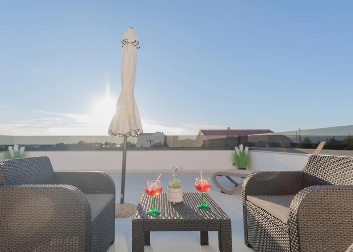 Stunning Marea With A Private Pool 别墅 *